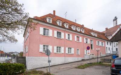 Residieren im ehemaligen Schloss von Mühlhausen Ehingen - Wohn-/ und Geschäftshaus in bester Lage