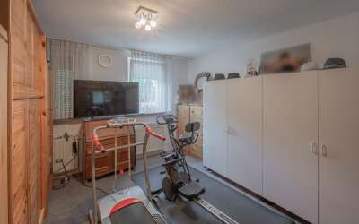 Sonniges Wohnen Dreifamilienhaus in Konstanz Allmansdorf mit Einnahmen