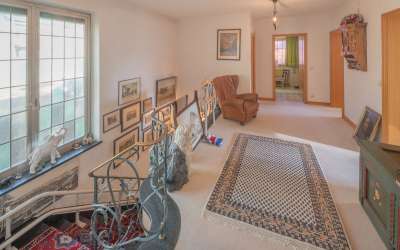 Und plötzlich hört die Suche auf: die aussergewöhnliche Villa: ruhig gelegen und stadtnah - Eleganz trifft hier auf tres chic!