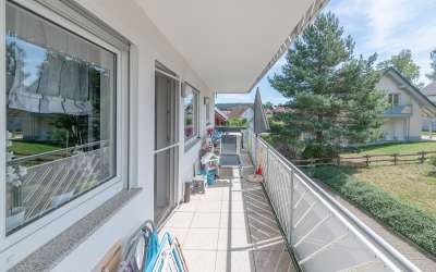 Vermietetes Zweifamilienhaus in Römlinsdorf
