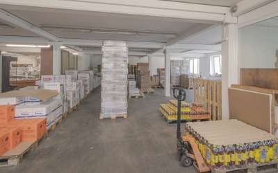 Ebenerdige Fläche zu vermieten - Einzelhandel möglich!