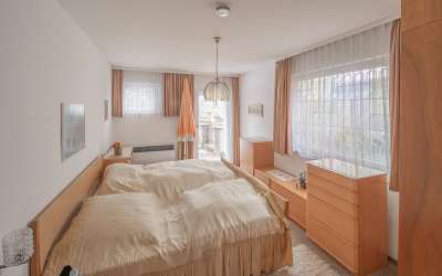 Wunderschöne Doppelhaushälfte mit ausgebautem Dachgeschoss