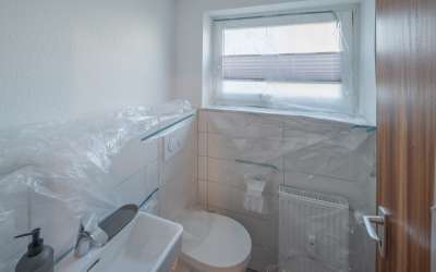 Neu renoviert: 3 Zimmer Mietwohnung im Erdgeschoss mit Terrasse