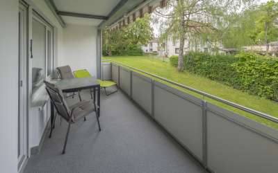 Kurschatten inklusive: ausgezeichnete 3 Zimmer Hochparterre mit Esprit und Charme