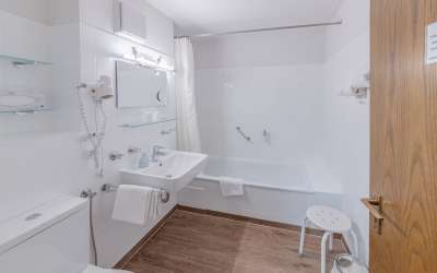 Hotel sucht Gastronom oder Investor!