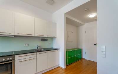 Chamantes Wohnen - Belle Étage: 2 Zimmer Eigentumswohnung in Freiburg-Herdern