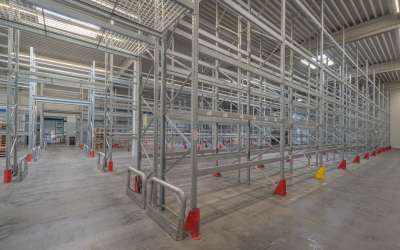 Große Lagerfläche direkt an der A81