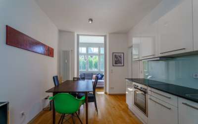 Chamantes Wohnen - Belle Étage: 2 Zimmer Eigentumswohnung in Freiburg-Herdern