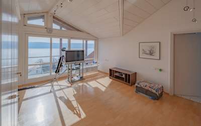 Lassen Sie sich hier jeden Tag eine frische Brise vom See um die Nase wehen - einzigartige Bodenseevilla mit Rundumblick über den See - viel Platz für Verführung und Seeliebe