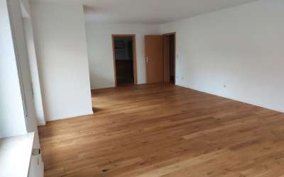 Viel Platz für Wohnen und Chichi - großzügiges und ruhiges Wohnen mitten in der Stadt!