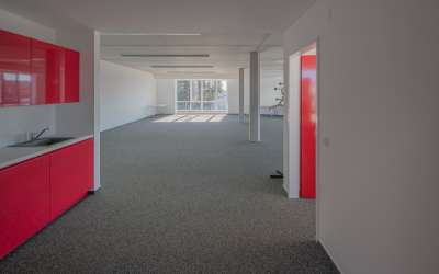 Flexible Büroräume für Schulung, Vertrieb und Verwaltung