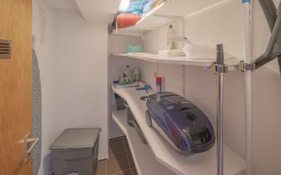 Viel Platz für Sonne und Gemütlichkeit: Einfamilienhaus mit ganz schön Platz und drei Einliegerwohnungen