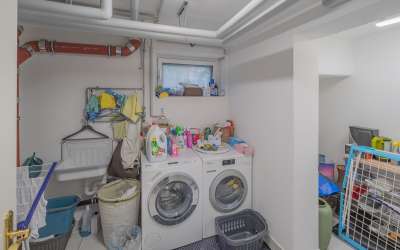 Modernisierte sonnige Stadtvilla für die ganze Familie