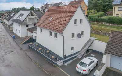 Traum in Weiß - Modernes Einfamilienhaus