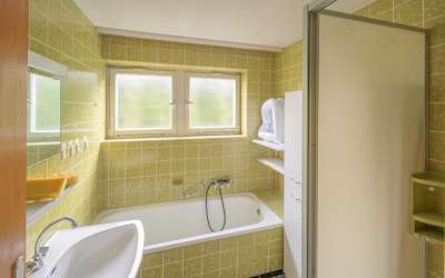 Bereit für eine sonnige Landpartie? Sonniges Einfamilienhaus im beliebten Obereschach.