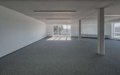 Flexible Büroräume für Schulung, Vertrieb und Verwaltung