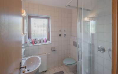 Das sonnige 3 Familienhaus in begehrter Lage am Stadtrand der Kurstadt