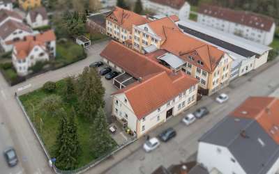 Sonniges Gewerbeareal - hier ist Platz für Ihr Unternehmen, mit vielen Gestaltungsmöglichkeiten