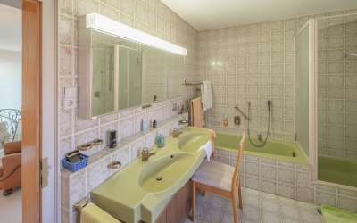 Und plötzlich hört die Suche auf: die aussergewöhnliche Villa: ruhig gelegen und stadtnah - Eleganz trifft hier auf tres chic!