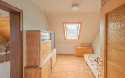 Bereit für eine sonnige Landpartie? Sonniges Einfamilienhaus im beliebten Obereschach.