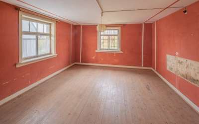 Denkmalgeschützter Vogtshof für Bauträger, Handwerker und Investoren