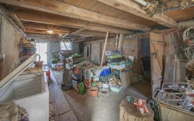 1-2-Familienhaus in toller Lage und schönem Grundstück