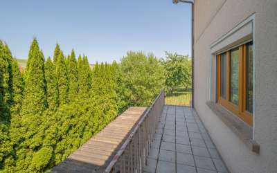 1-2-Familienhaus in toller Lage und schönem Grundstück