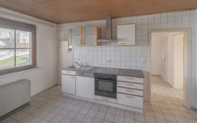 Sonniges 6-Familienhaus mit viel Platz für Ertrag und Rendite