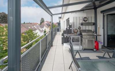 In der Stadtmitte von Schwenningen - modernes Penthouse mit dem Blick über die Stadt