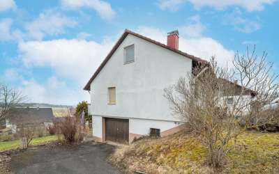 Schönes 1 Familien Haus in ruhiger Lage. Ideal auch für Feriengäste