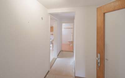 Hier beginnt Lebensqualität - Wohnen im Grünen! Platz für 2-3 Generationen, oder zum Vermieten.