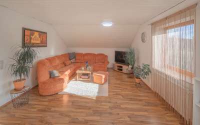 Das sonnige 3 Familienhaus in begehrter Lage am Stadtrand der Kurstadt