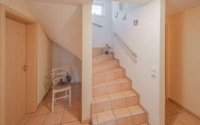 Modernes Haus für Kind und Kegel