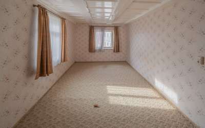 Denkmalgeschützter Vogtshof für Bauträger, Handwerker und Investoren