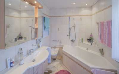 Tolles Wohnhaus für 1-2 Generationen in perfekter Lage - das haben wir für Sie reserviert