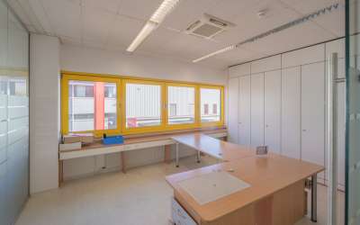 Ihr moderner Firmenstandort mit viel Fläche