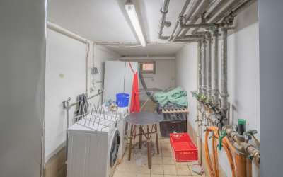 Wohn- und Geschäftshaus in beliebten Wohngebiet