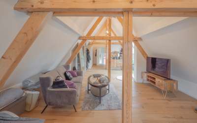 Modernisierte sonnige Stadtvilla für die ganze Familie