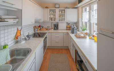 Sonnige 4,5 Zimmer Eigentumswohnung mit Rendite und Ertrag in perfekter Lage