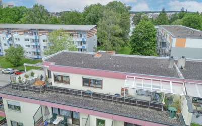 Raffiniertes Penthouse auf Rieten: hier ist Platz zum Wohlfühlen