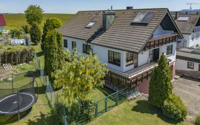Jung gebliebenes Haus für 1-2 Generationen - ruhig gelegen in Bösingen-Herrenzimmern