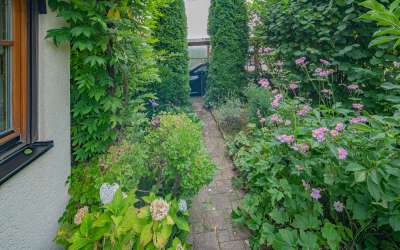Schönes und modernes Einfamilienhaus mit einem gepflegten Garten!