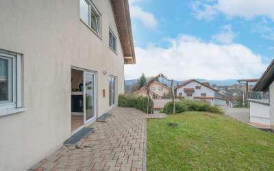 Modernes Haus für Kind und Kegel