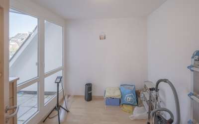 Wo Moderne, Helligkeit, Chick und Charme, am Rande des Altstadtkernes ein neues harmonisches Zuhause finden: 4, 5 Zimmer Maisonette Wohnung, mitten in Villingen!
