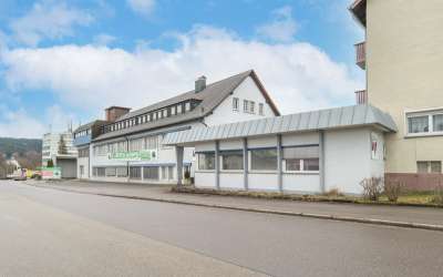 Ebenerdige Bürofläche zu vermieten!