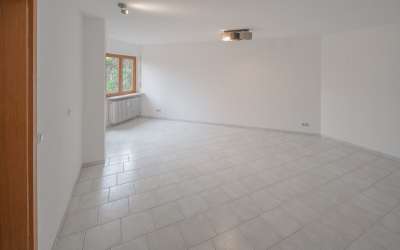 Hier ist Platz für Wohlfühlen und Gemütlichkeit: 2,5 Zimmer Eigentumswohnung - Randlage und kurze Wege in die Ortsmitte