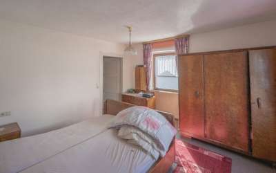 1-2-Familienhaus in toller Lage und schönem Grundstück