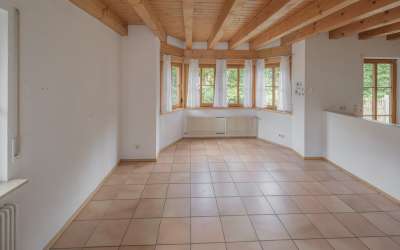 Sonniger Wohntraum mit Einliegerwohnung in Ebingen - der bevorzugten Adresse mit viel Charme und Albcharme