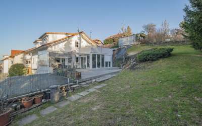 Respekt: Großzügigkeit, Moderne und viel Fläche kombinieren sich hier zu einem neuen Zuhause