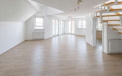 Hier ist Platz für Modernes und elegantes Wohnen in der Kur- und Bäderstadt - mit Türmchen